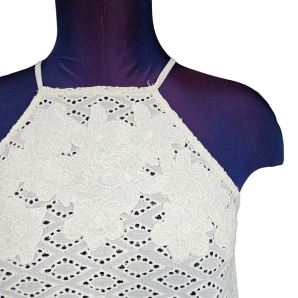 Zara Trafaluc White Eyelet Halter Tank Top Size Small Women's - Picture 2 of 8